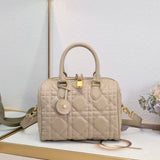 Groove 25 handbag